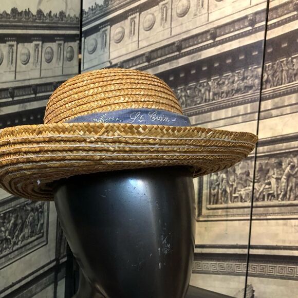 Cute straw hat with ribbon - Picture 2 of 2